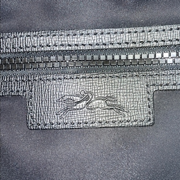 Longchamp Large ‘Le Pliage’ Neoprene Bucket Bag - Picture 10 of 16